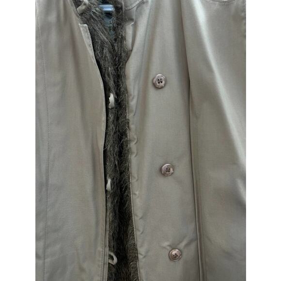 London Fog Womens Tan Faux Fur Lined Button Up Trench Coat Size 6 Reg Vintage - Picture 3 of 12